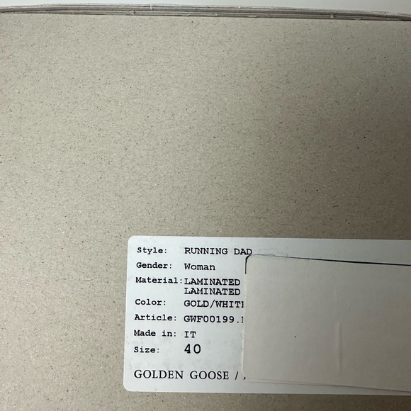 Golden Goose Running Dad Star Laminated Gold NIB Sz 40 $600 - Picture 3 of 9